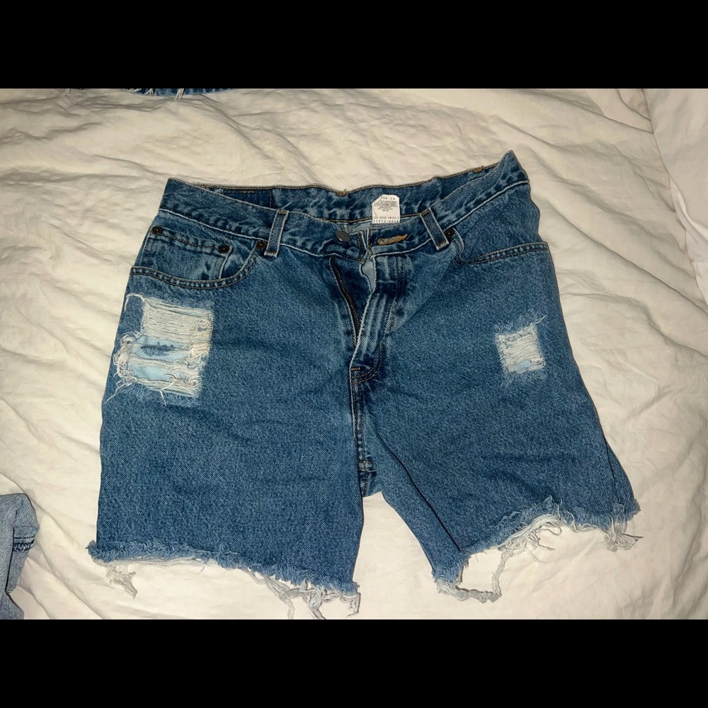 LEVI’S 550 Women Jean Shorts